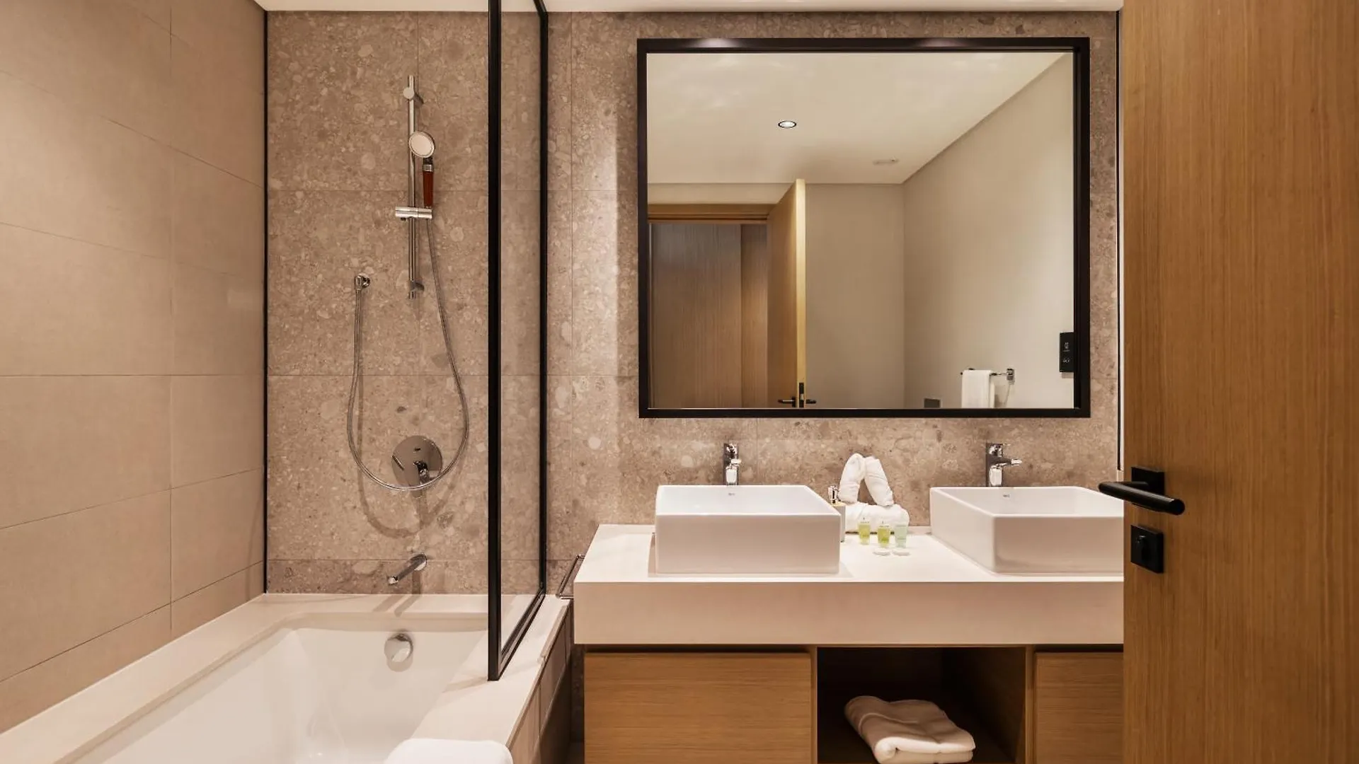 Prestige 2 Bedroom In Golf Suites Dubai Hills Apartment