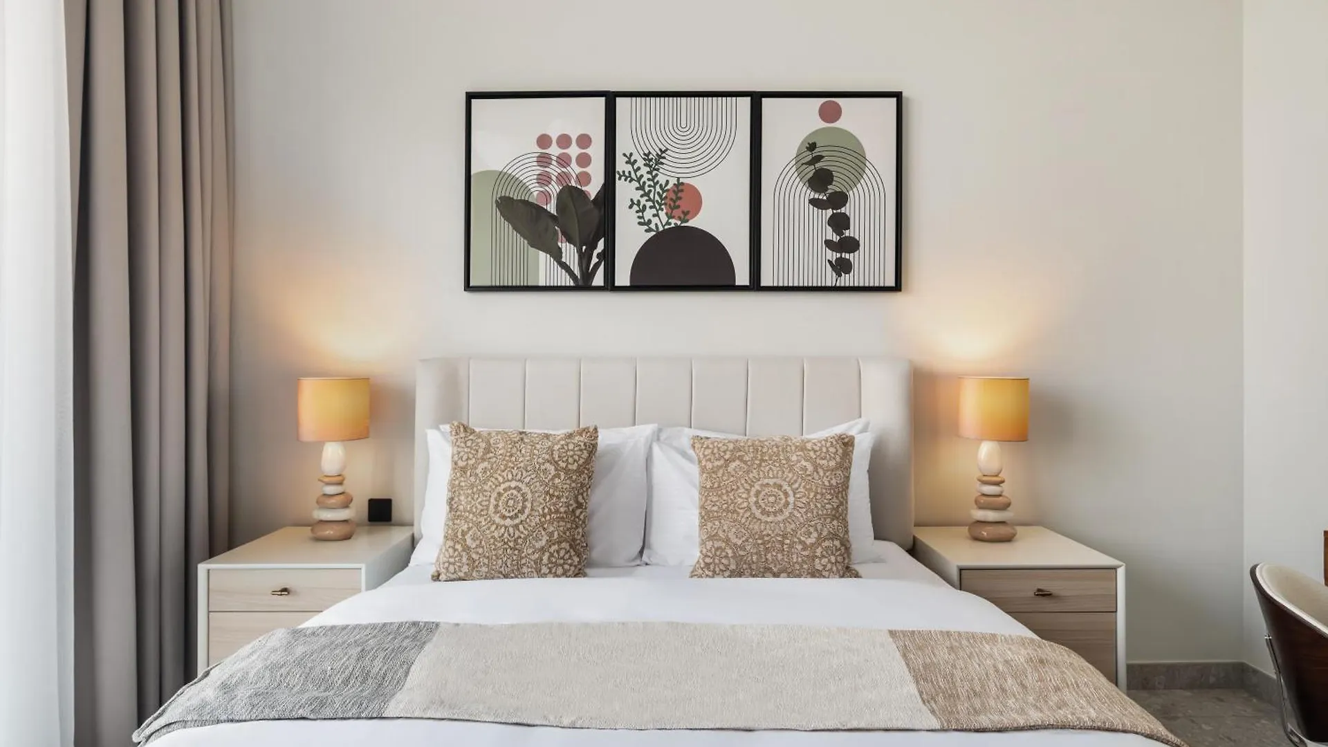 Apartment Prestige 2 Bedroom In Golf Suites Dubai Hills